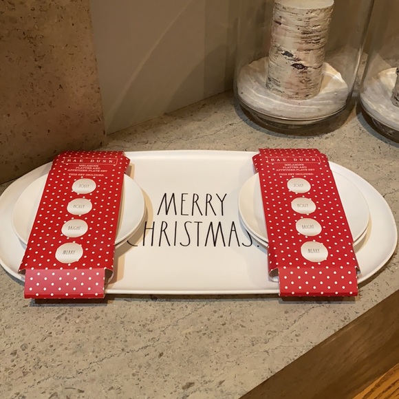 Rae Dunn “Merry Christmas” Melamine Platter And Set of 4 Plates - Picture 1 of 8